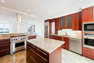 240 Riverside Blvd, New York, NY 10069 - Photo 5