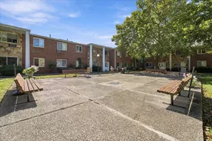23 Gadsen Pl, New York City, NY 10314 - Photo 9
