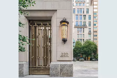 220 Central Park S #VILLA7, New York City, NY 10019 - Photo 17