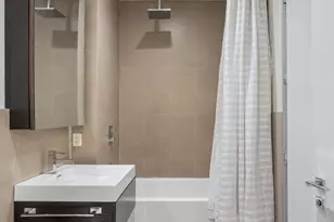 140 W 22nd St, New York City, NY 10011 - Photo 9