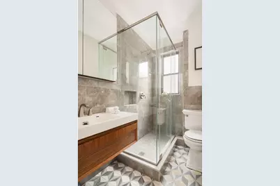 250 W 75th Street #6D, New York, NY 10023 - Photo 7