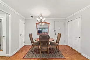 310 E 70th St, New York City, NY 10021 - Photo 3