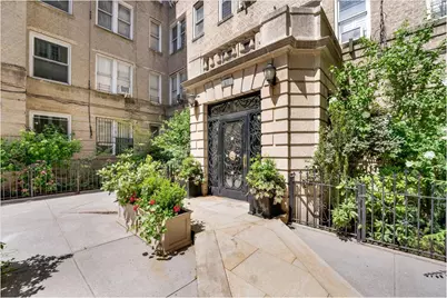 811 Walton Avenue #E18, Bronx, NY 10451 - Photo 3