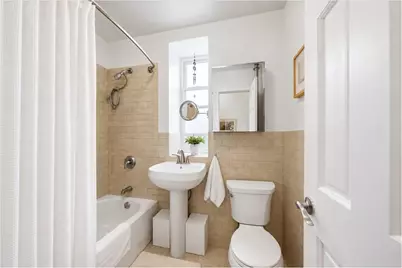 811 Walton Avenue #E18, Bronx, NY 10451 - Photo 9