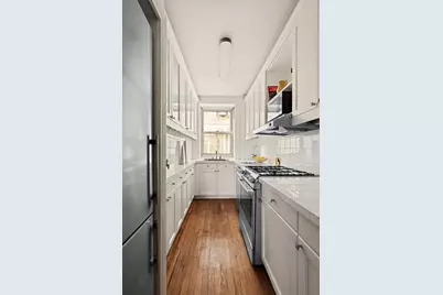 65 Central Park W #8A, New York City, NY 10023 - Photo 5