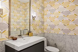 212 E 57th St, New York City, NY 10022 - Photo 9
