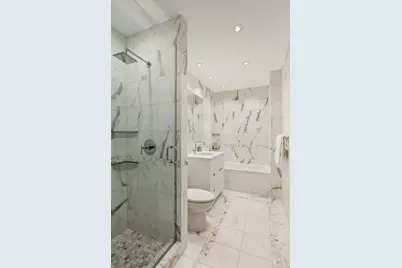 212 E 57th Street #6C, New York, NY 10022 - Photo 7