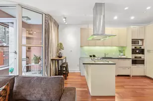 345 E 50th St, New York City, NY 10022 - Photo 3