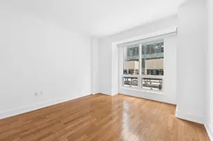 350 W 42nd St, New York City, NY 10036 - Photo 3