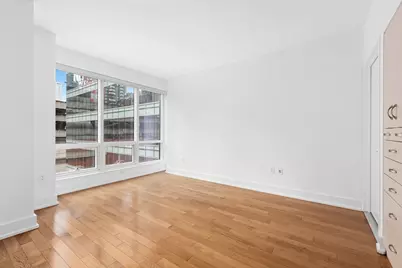 350 W 42nd Street #7G, New York, NY 10036 - Photo 5