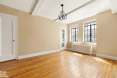 321 E 43rd Street #702, New York City, NY 10017 - Photo 5