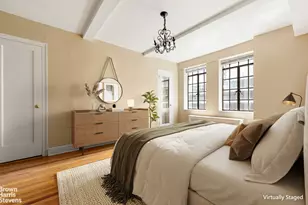 321 E 43rd St, New York City, NY 10017 - Photo 7