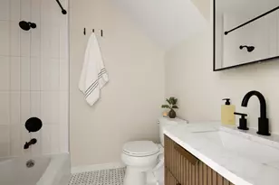 405 3rd St, New York City, NY 11215 - Photo 9