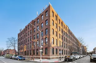 1 Tiffany Pl, New York City, NY 11231 - Photo 21