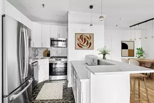 1 Tiffany Pl, New York City, NY 11231 - Photo 5