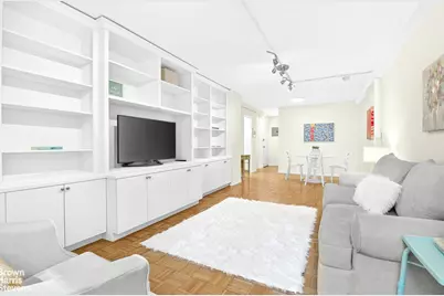520 E 72nd Street #8E, New York, NY 10021 - Photo 3