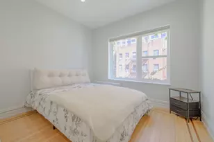 240 E 33rd St, New York City, NY 10016 - Photo 17