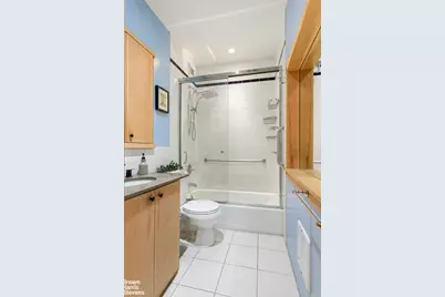581 Academy Street #5B, New York City, NY 10034 - Photo 9