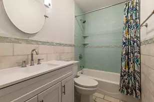 82 Sterling Pl, New York City, NY 11217 - Photo 9