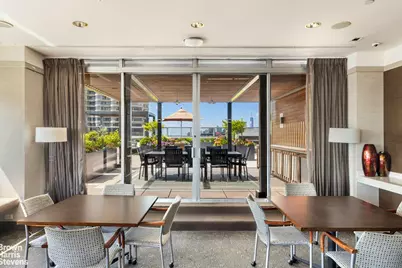 300 E 40th Street #16K, New York City, NY 10016 - Photo 9
