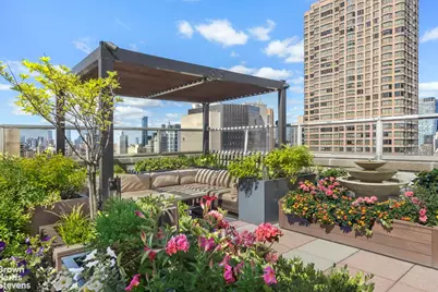 300 E 40th Street #16K, New York City, NY 10016 - Photo 13