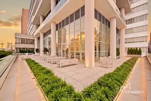 200 E 59th St, New York City, NY 10022 - Photo 15