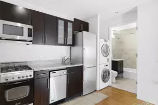 636 E 11th St, New York City, NY 10003 - Photo 3