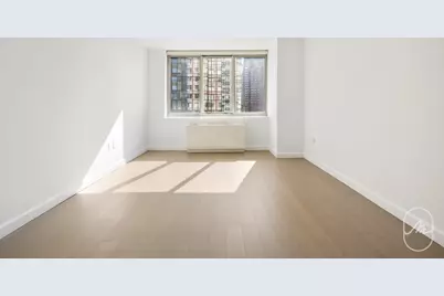 561 10th Avenue #15F, New York City, NY 10036 - Photo 3