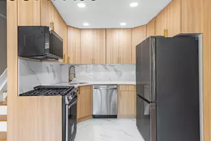 451 Lexington Ave, New York City, NY 11221 - Photo 5