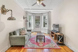 902 New York Ave, New York City, NY 11203 - Photo 5