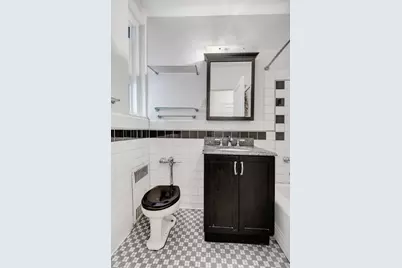 310 W 55th Street #4B, New York City, NY 10019 - Photo 5