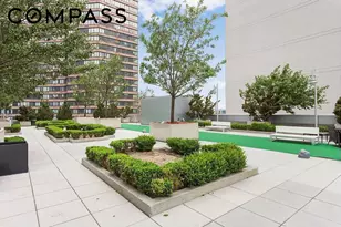 635 W 42nd St, New York City, NY 10036 - Photo 7