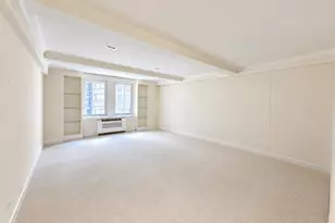 111 E 56th St, New York, NY 10022 - Photo 3