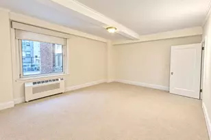 111 E 56th St, New York, NY 10022 - Photo 11