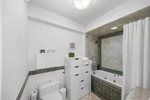 15 W 67th St, New York City, NY 10023 - Photo 23