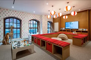 100 Vandam St, New York City, NY 10013 - Photo 17