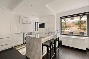 8 E 83rd St, New York City, NY 10028 - Photo 3