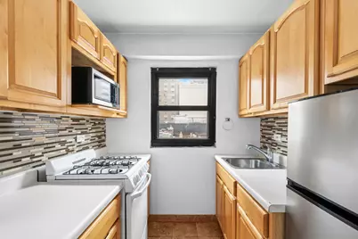 520 E 81st Street #9B, New York, NY 10028 - Photo 5