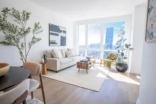460 W 42nd St, New York City, NY 10036 - Photo 3
