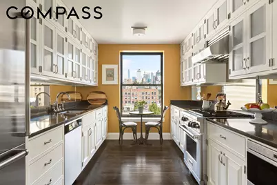 150 W 12th Street #8W, New York, NY 10011 - Photo 3