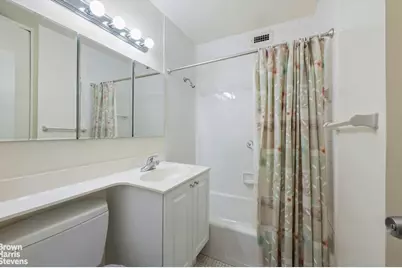 2500 Johnson Avenue #12N, New York City, NY 10463 - Photo 9