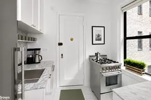 425 E 51st St, New York City, NY 10022 - Photo 3
