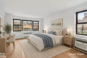 39 Gramercy Park N, New York City, NY 10010 - Photo 13