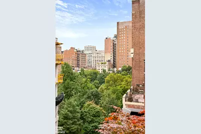 39 Gramercy Park N #15AB, New York City, NY 10010 - Photo 11