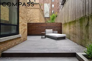 432 W 52nd St, New York City, NY 10019 - Photo 9