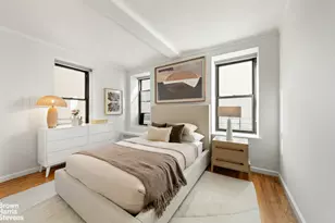 101 W 81st St, New York City, NY 10024 - Photo 7