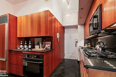 525 Park Avenue #6A, New York City, NY 10065 - Photo 7