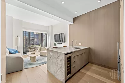 111 W 56th Street #41D, New York, NY 10019 - Photo 5