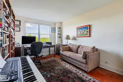3935 Blackstone Avenue #8B, Bronx, NY 10471 - Photo 9