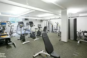 3935 Blackstone Ave, Bronx, NY 10471 - Photo 13